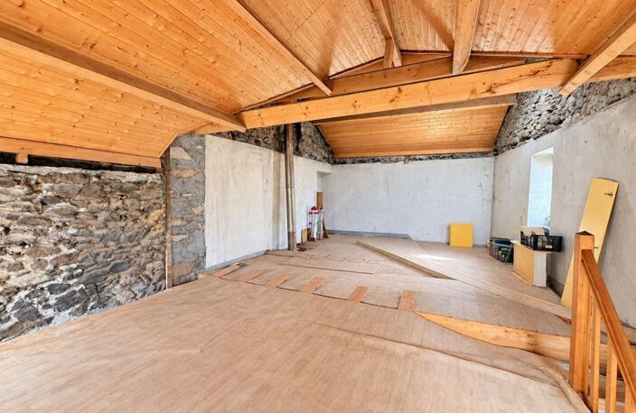 Maison 135 m² à réinventer – Un potentiel exceptionnel sur 3 niveaux — photo 4