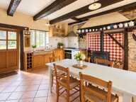 Maison au calme avec grand terrain de 1,8 hectare – Un cadre de vie privilégié — photo 3