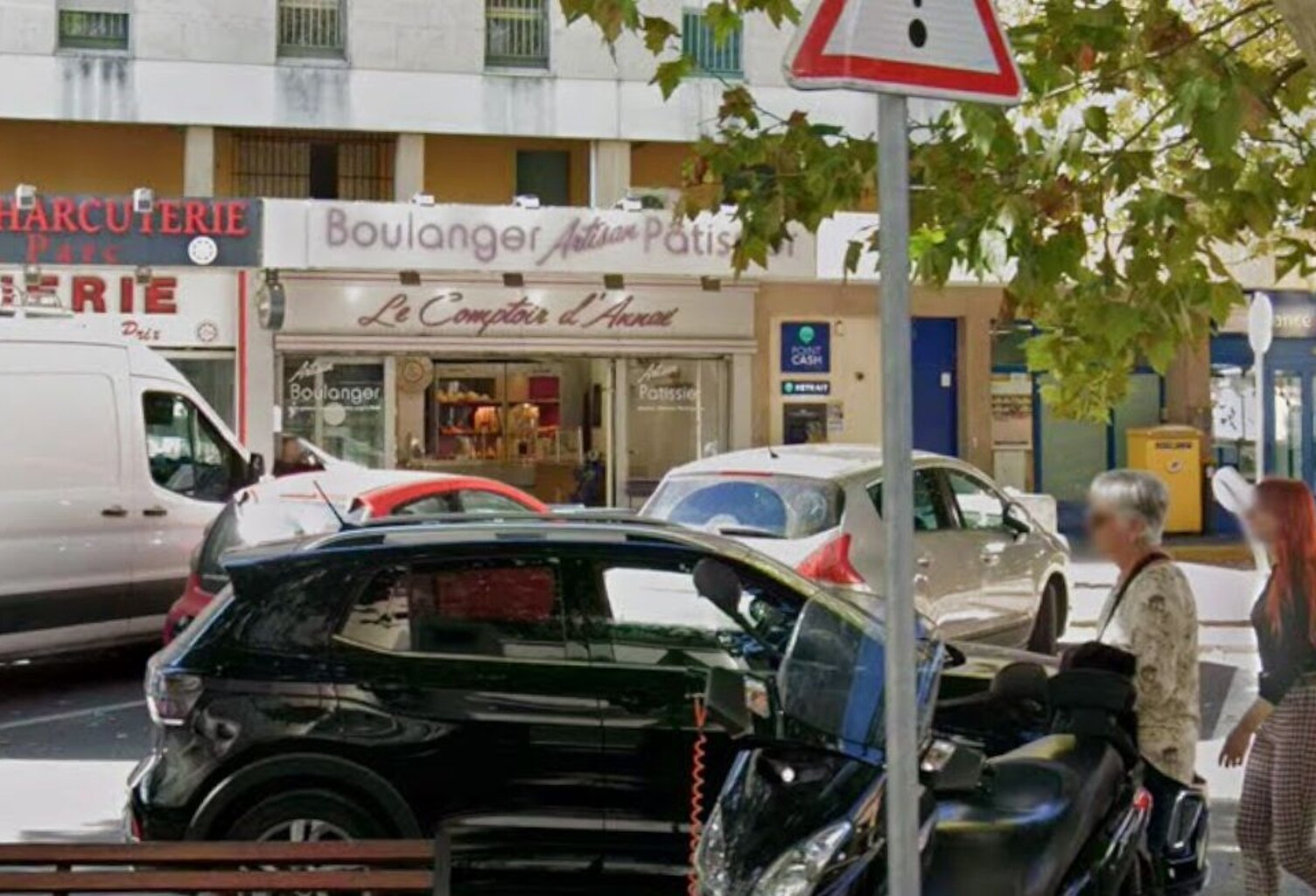 AUBAGNE – VENTE DES MURS COMMERCIAUX D’UNE BOULANGERIE – 250 m² environ — photo 1