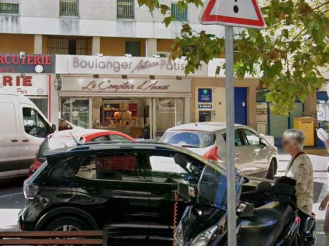 AUBAGNE – VENTE DES MURS COMMERCIAUX D’UNE BOULANGERIE – 250 m² environ — photo du bien