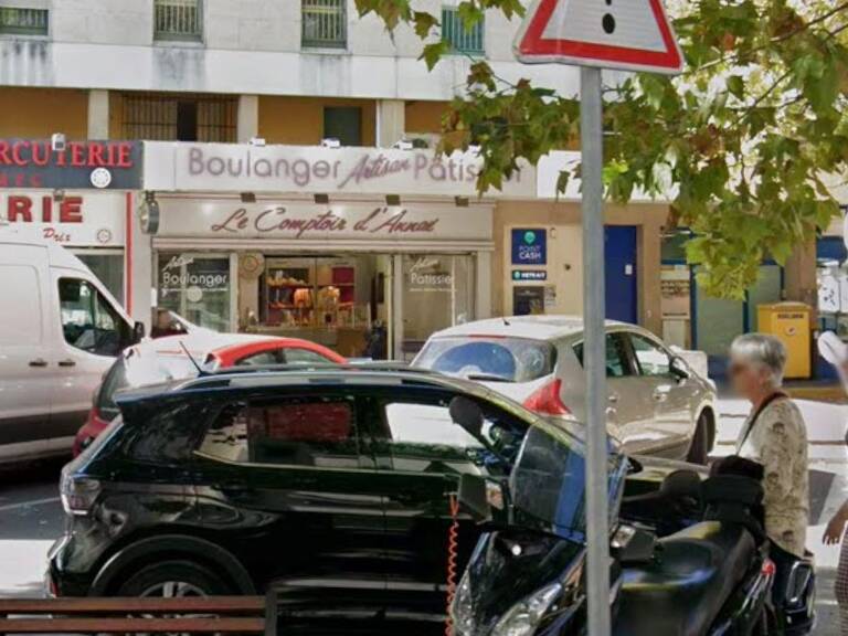 AUBAGNE – VENTE DES MURS COMMERCIAUX D’UNE BOULANGERIE – 250 m² environ — photo 1