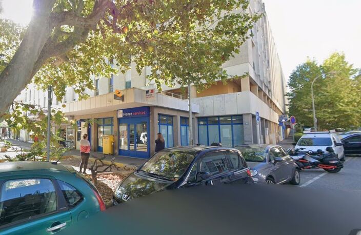 AUBAGNE – VENTE DES MURS COMMERCIAUX D’UNE BOULANGERIE – 250 m² environ — photo 4