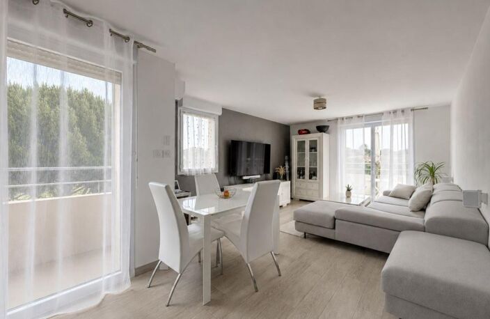 MUDAISON - Appartement T3 Rénové - 62 m2 - Terrasse - Parking - Climatisation — photo 2