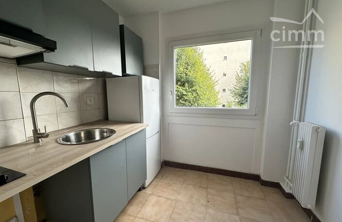 Appartement T1 non meublé spacieux avec balcon — photo 3