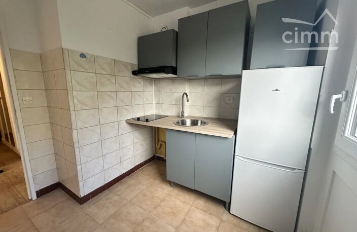 Appartement T1 non meublé spacieux avec balcon — photo 4