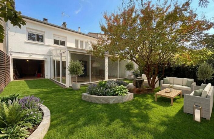 Jolie maison de village avec jardin et garage — photo 4