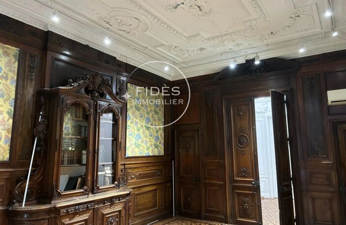 Local de 225m² a louer — photo 4