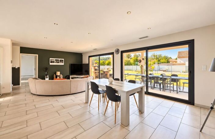 Villa contemporaine T5 avec piscine, jardin et grand garage – Proche Lavaur — photo 5