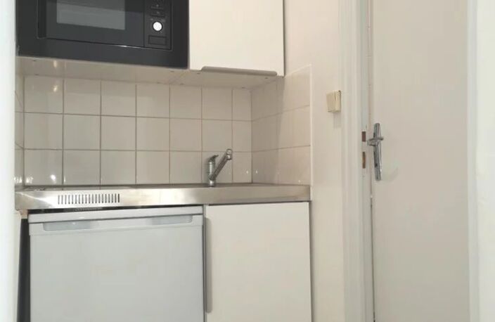 Studio meublé de 19.70 m² à Tours centre — photo 3