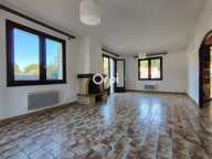 BREUILLET – Maison de plain-pied avec garage et véranda — photo 4