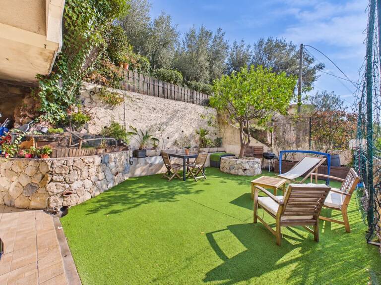 Appartement 4 pièces avec terrasse, balcon et cour privative - M — photo 1