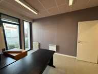 Appartement ou local commercial d'environ 139m2 SAINT GEORGES DE DIDONNE CENTRE — photo 3
