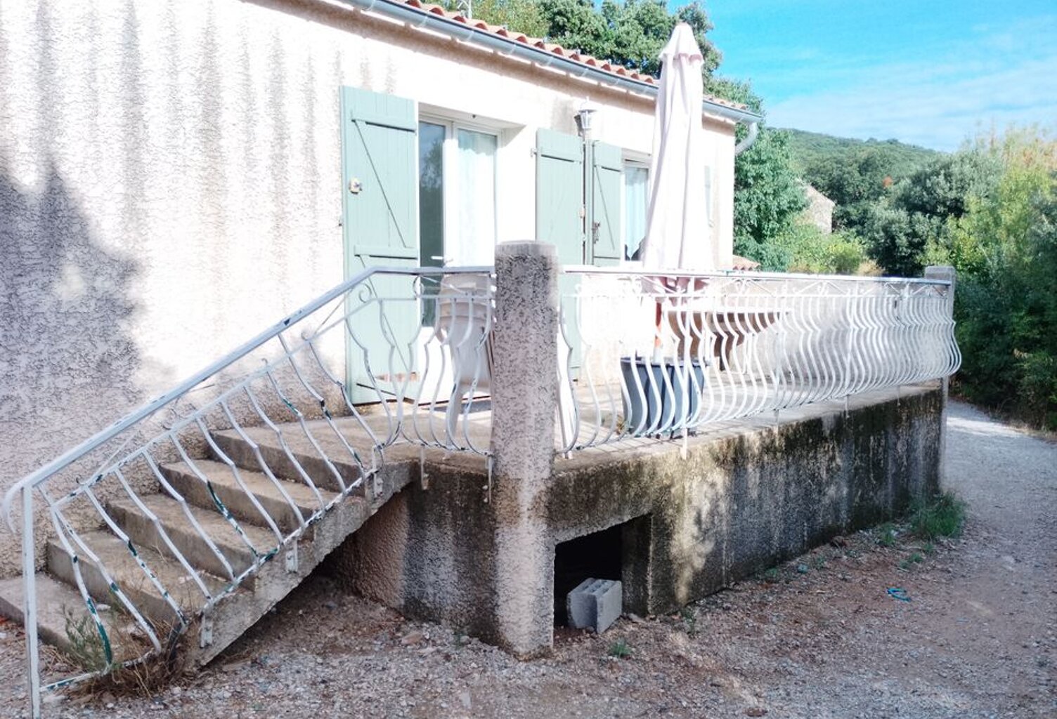 Appartement de 55m2 à louer sur Faugères — photo 1
