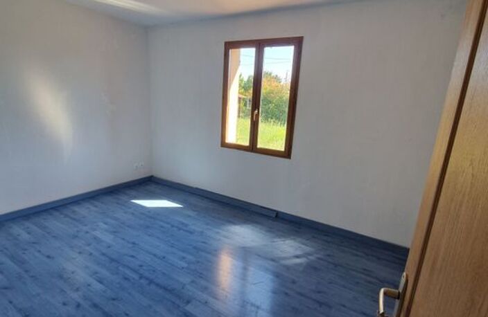 Maison de 100m2 à louer sur Pougny — photo 3