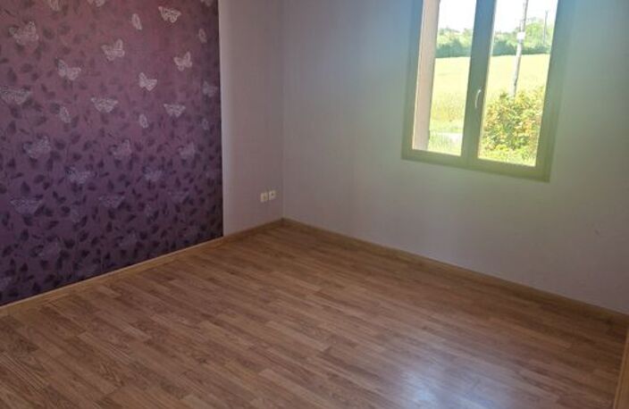 Maison de 100m2 à louer sur Pougny — photo 4