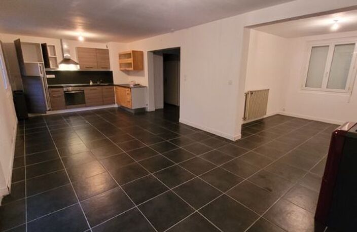 Maison de 85m2 à louer sur Trélévern — photo 3