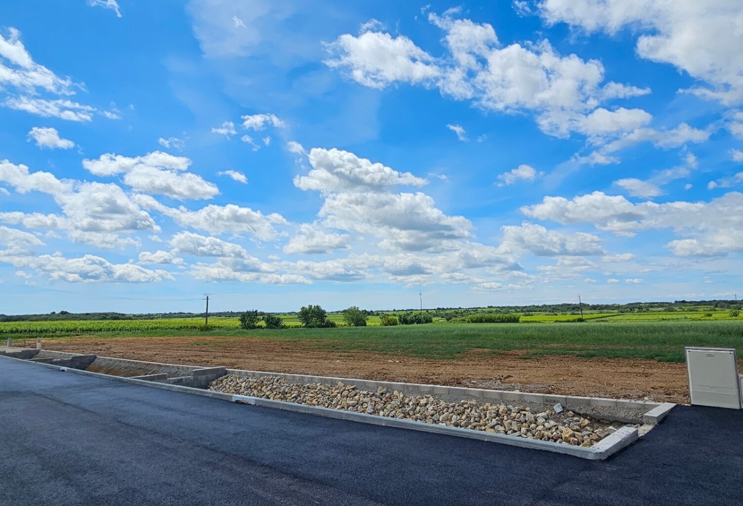 Terrain à vendre de 1008  ALIGNAN DU VENT (34) — photo 1