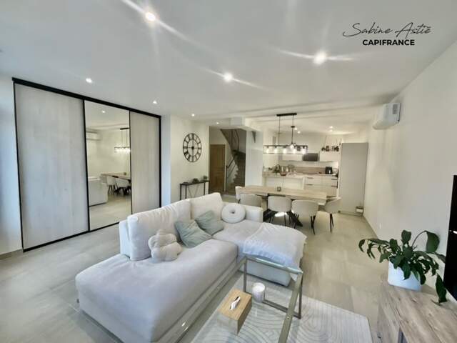 Châtillon - Maison de village entièrement rénovée de 128,79 m² - 3 chambres - DPE A — photo du bien