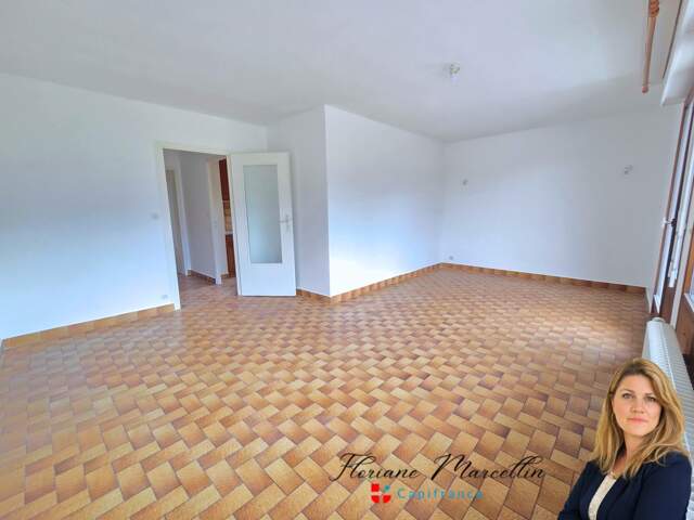 Appartement à vendre 3 pièces MARIGNIER (74) — photo du bien