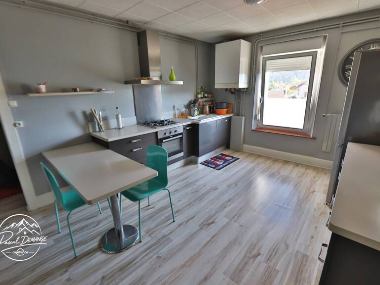 Appartement à vendre 4 pièces en duplex de 94,64 m2 REMIREMONT (88) — photo 1