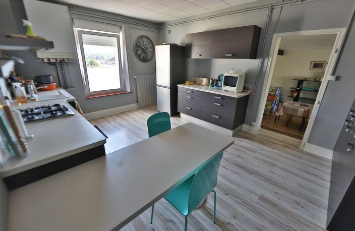 Appartement à vendre 4 pièces en duplex de 94,64 m2 REMIREMONT (88) — photo 3