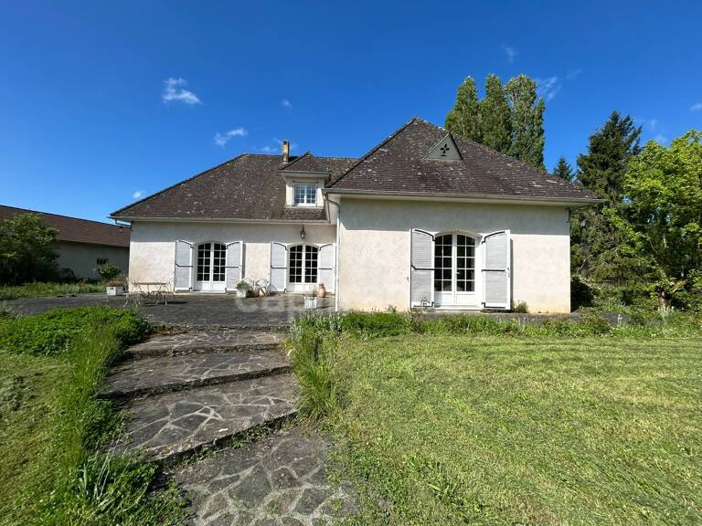 Maison à vendre 7 pièces THIVIERS (24)252m² sur plus de 5000m² de terrain — photo 1
