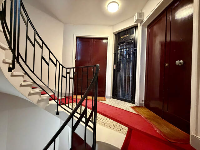 Appartement à vendre 5 pièces PARIS 17EME ARRONDISSEMENT (75) — photo du bien