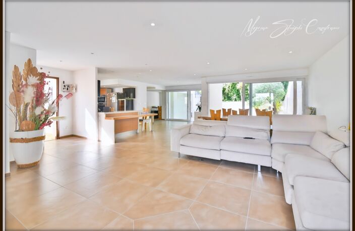 Maison à vendre 5 pièces DAX (40) de 197 m² Hyper-centre au calme — photo 3