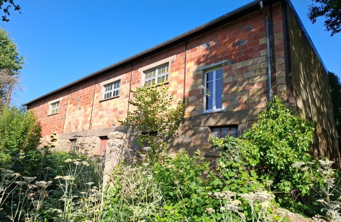 FLERS – Emplacement stratégique avec ensemble immobilier de 600 m² sur 2 100 m² de terrain — photo 2