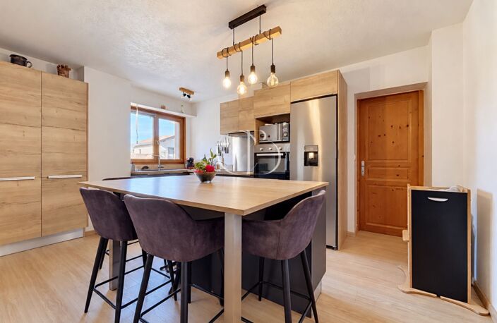 Appartement à vendre 4 pièces CONTAMINE SUR ARVE (74) — photo 3