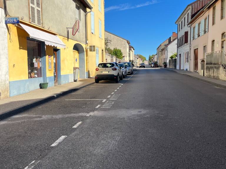 Fonds de commerce tabac – épicerie – FDJ à vendre COUSANCE (39) — photo 1