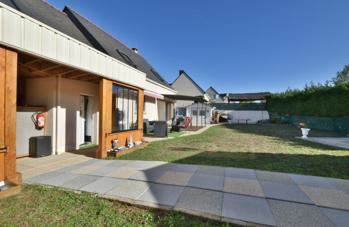 Maison à vendre 7 pièces SEICHES SUR LE LOIR (49) — photo 2
