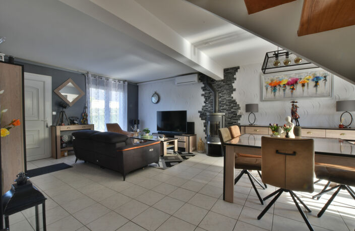 Maison à vendre 7 pièces SEICHES SUR LE LOIR (49) — photo 5