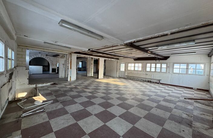 Ancien hôtel-restaurant à réinventer – Projet logements + activités - Emerainville — photo 3
