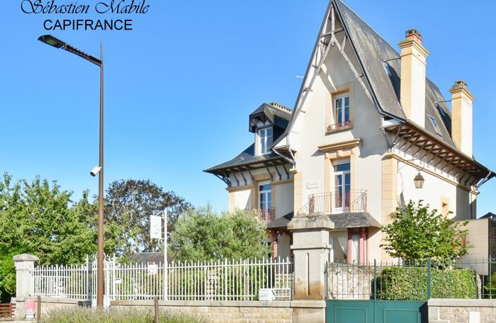 Maison bourgeoise à vendre 10 pièces à Pontorson (50) - Baie du Mont Saint Michel — photo 2