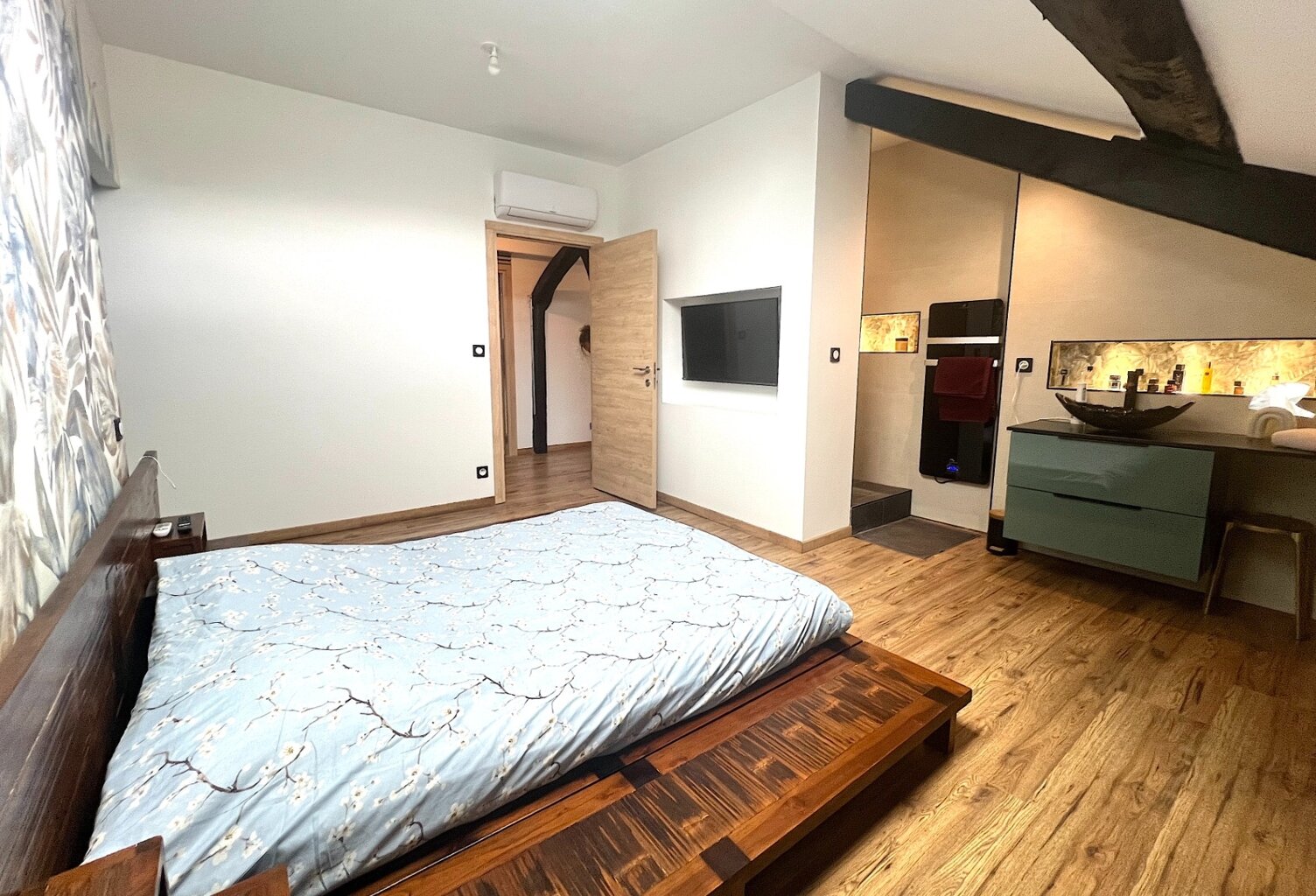 Appartement à vendre 8 pièces CHARLEVILLE MEZIERES (08) — photo 1