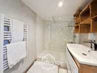 Alleins, maison de plain pied de  83m2 environ établie en zone agricole sur une parcelle de 3033 m2 avec garage attenant — photo 4