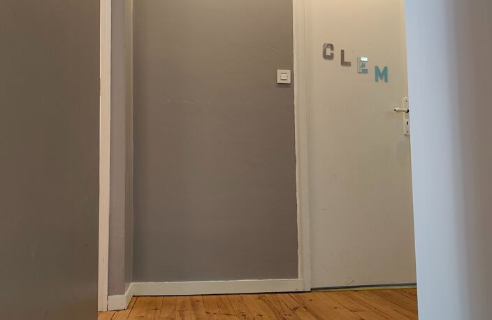 Maison à vendre 5 pièces L'ISLE D'ESPAGNAC (16) — photo 2