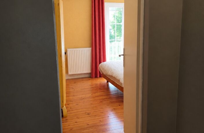 Maison à vendre 5 pièces L'ISLE D'ESPAGNAC (16) — photo 3
