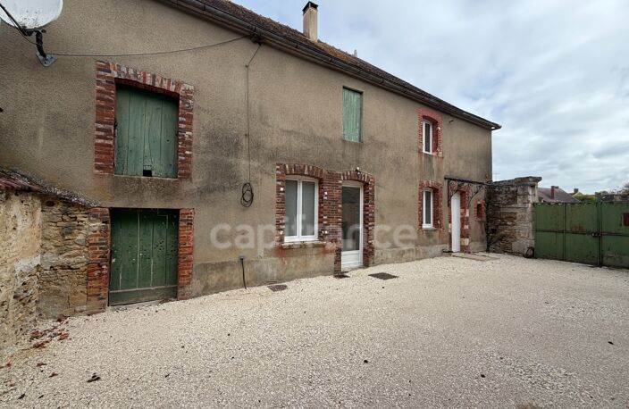 Maison ancienne à vendre 4 pièces CARISEY (89) de 100,2 m2 2 chambres cour petite dépendance atelier — photo 4