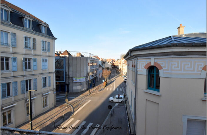 Dpt Doubs (25), à vendre MONTBELIARD appartement T4 — photo 2