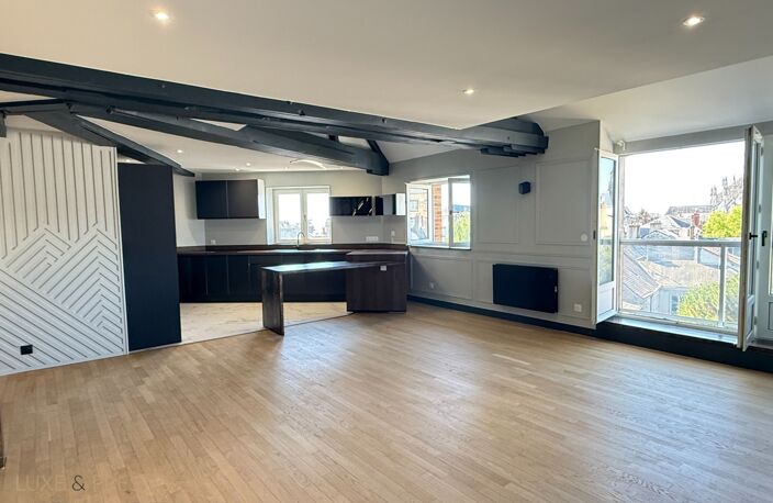 Orleans, appartement Loft duplex de 130 m² vue cathedrale,à vendre, ascenseur, garage, exceptionnel — photo 2