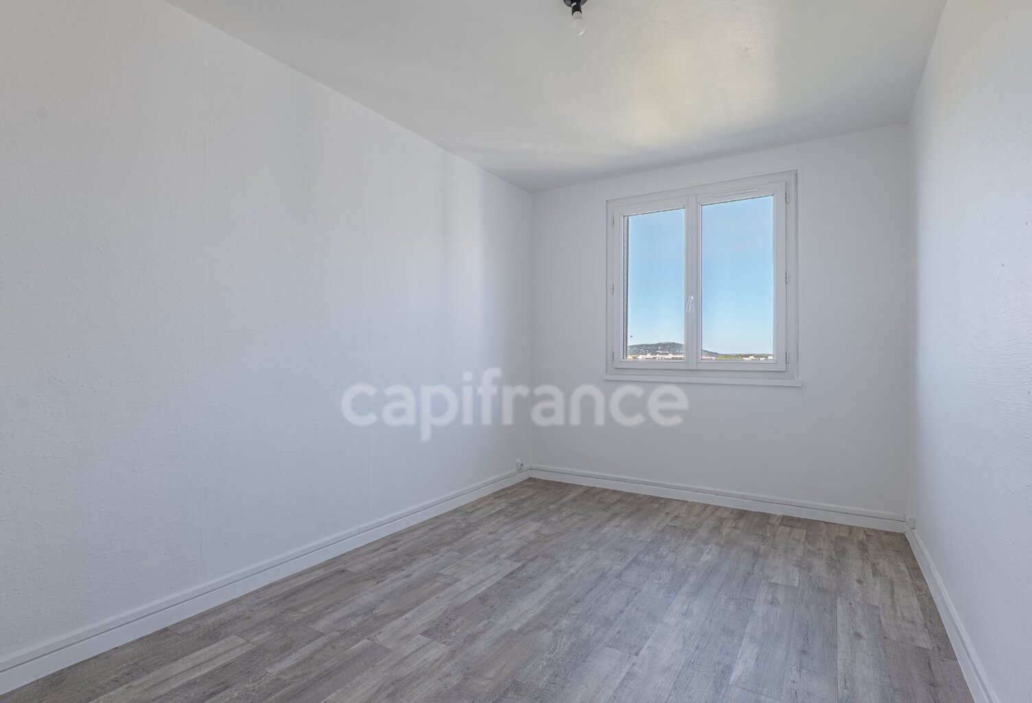 Appartement à vendre 5 pièces  Sainte Foy Les Lyon — photo 1