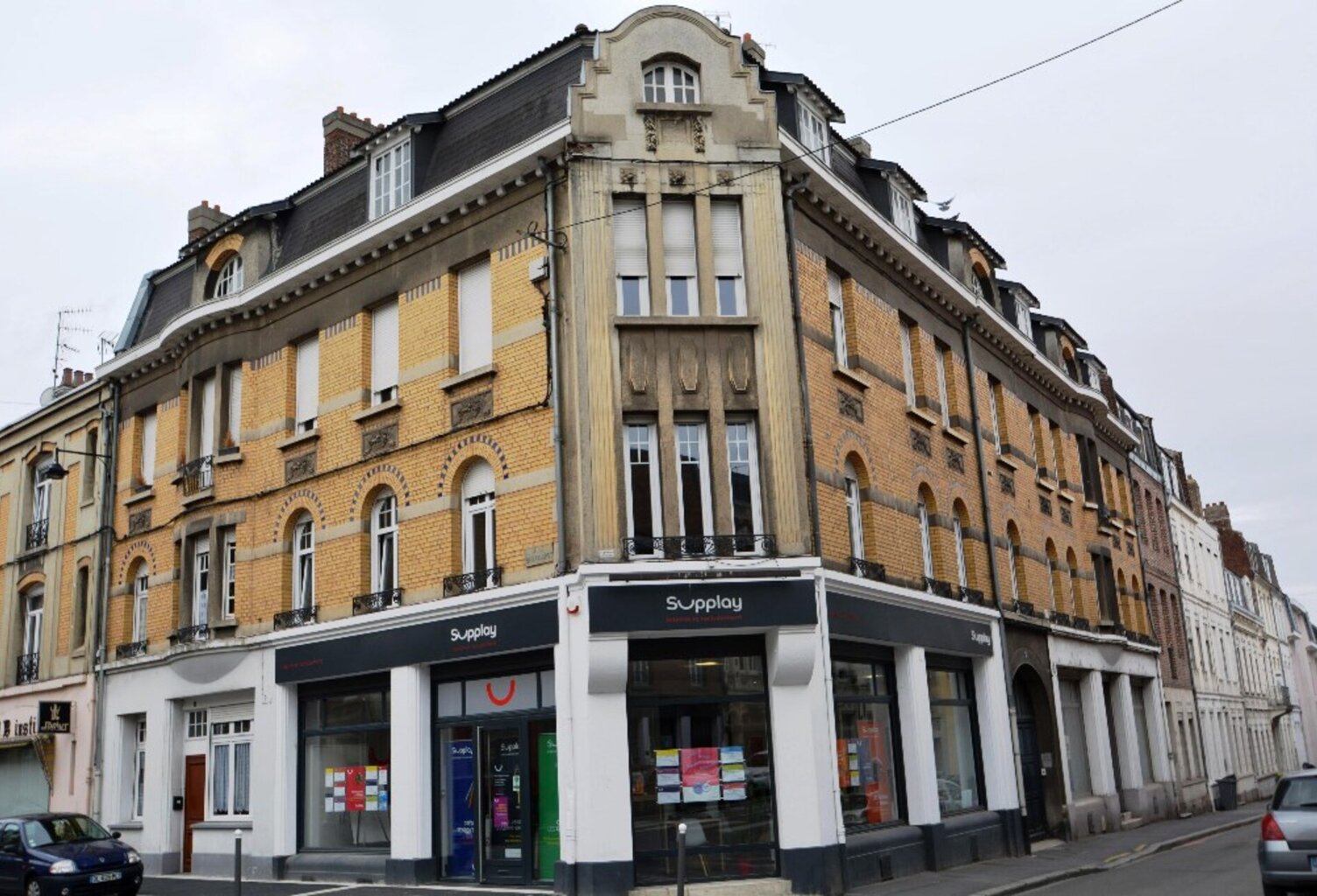 Appartement à louer 4 pièces CAMBRAI (59) 100 m² 700 € — photo 1
