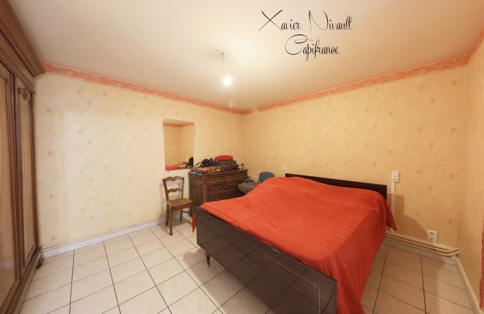 Maison à vendre 5 pièces SAINT JULIEN SUR REYSSOUZE (01) — photo 4