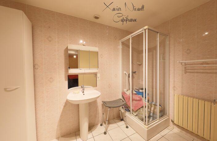 Maison à vendre 5 pièces SAINT JULIEN SUR REYSSOUZE (01) — photo 5