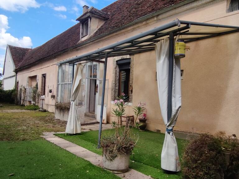 Maison à vendre 5 pièces SEIGNELAY (89) — photo 1