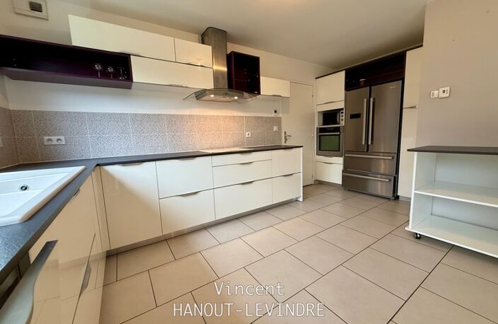 Maison à vendre 7 pièces RIVES DU LOIR EN ANJOU (49) — photo 3