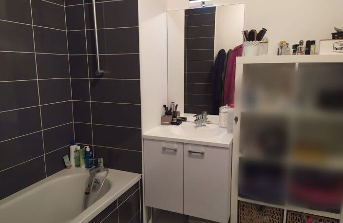 Appartement Saint Cyr Sur Loire 3 pièce(s) 66.11 m2 — photo 4