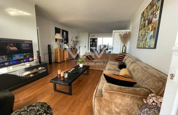 TOURCOING- A VENDRE APARTEMENT T4 TERRASSE VUE MAGNIFIQUE — photo 2